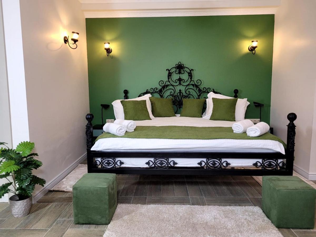 River Boutique Hotel Батуми Екстериор снимка