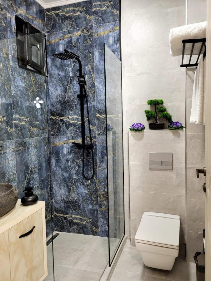 River Boutique Hotel Батуми Екстериор снимка