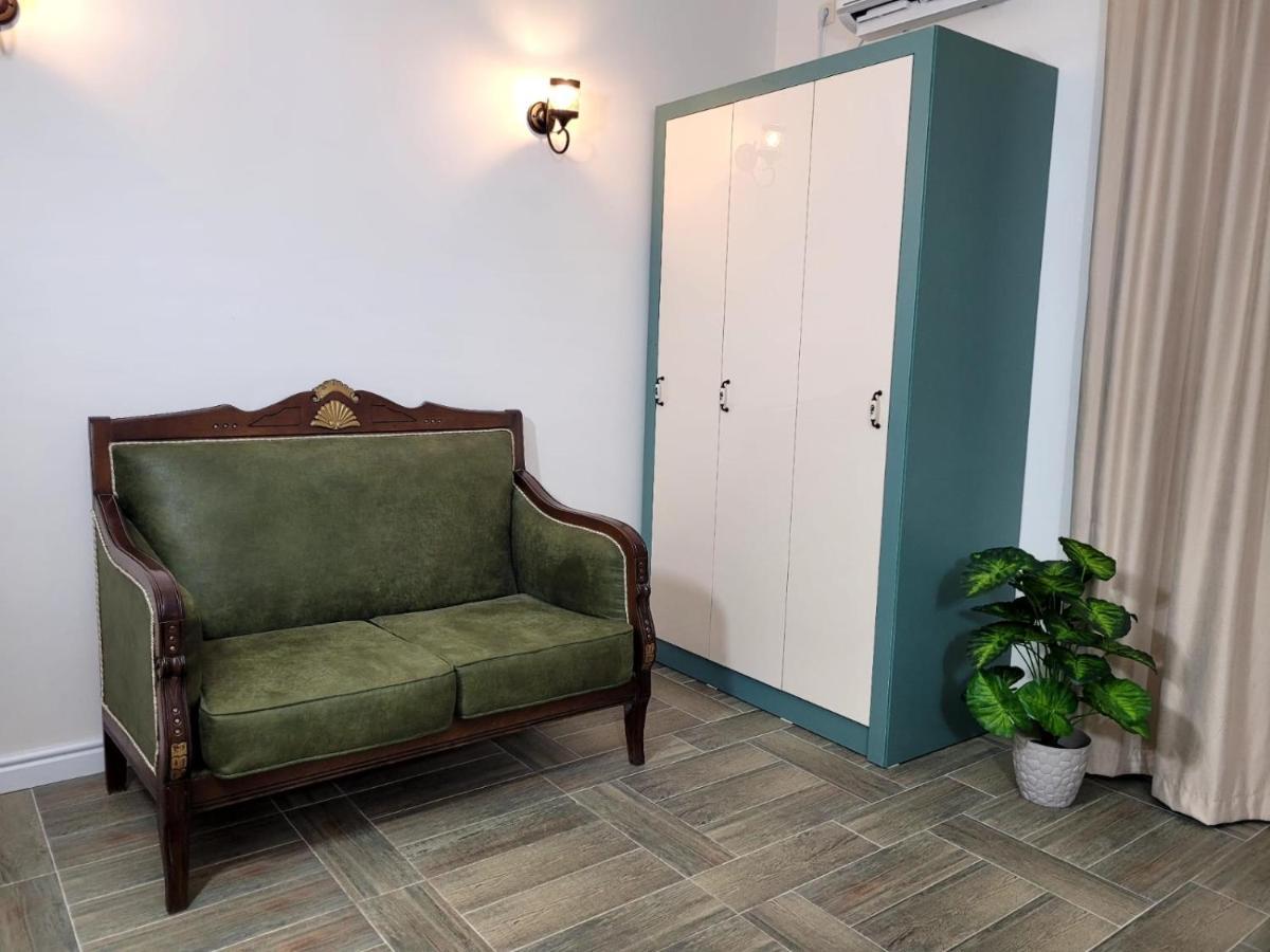 River Boutique Hotel Батуми Екстериор снимка