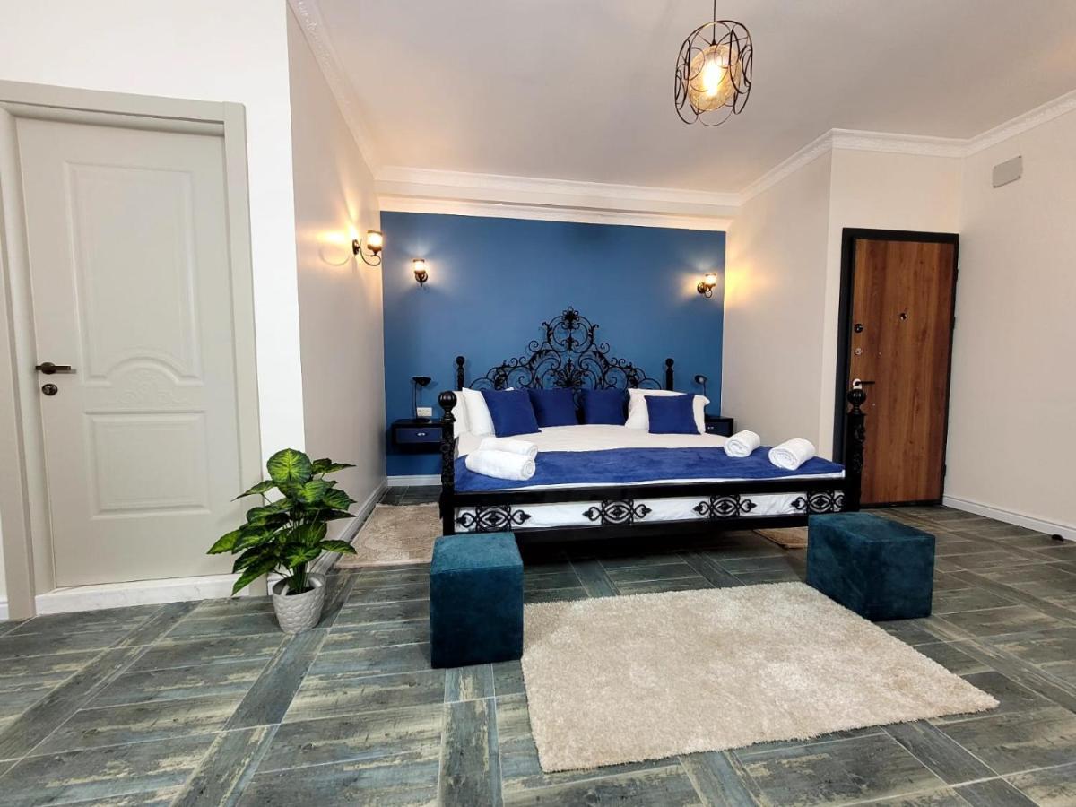 River Boutique Hotel Батуми Екстериор снимка
