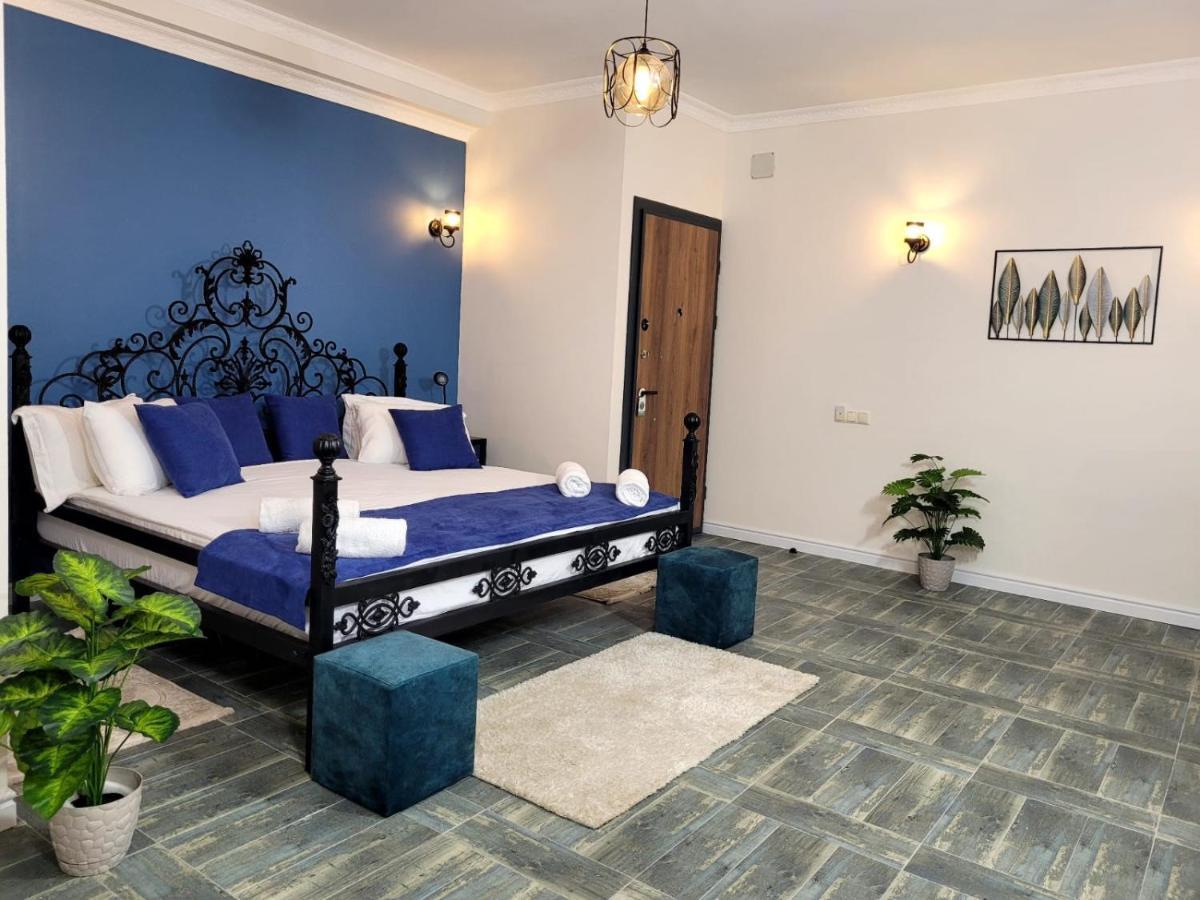 River Boutique Hotel Батуми Екстериор снимка